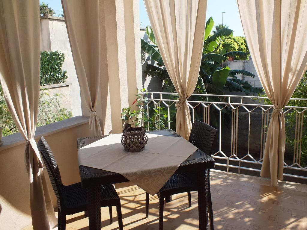Villa Lazzari B&B Tra I Due Mari Maglie Room photo