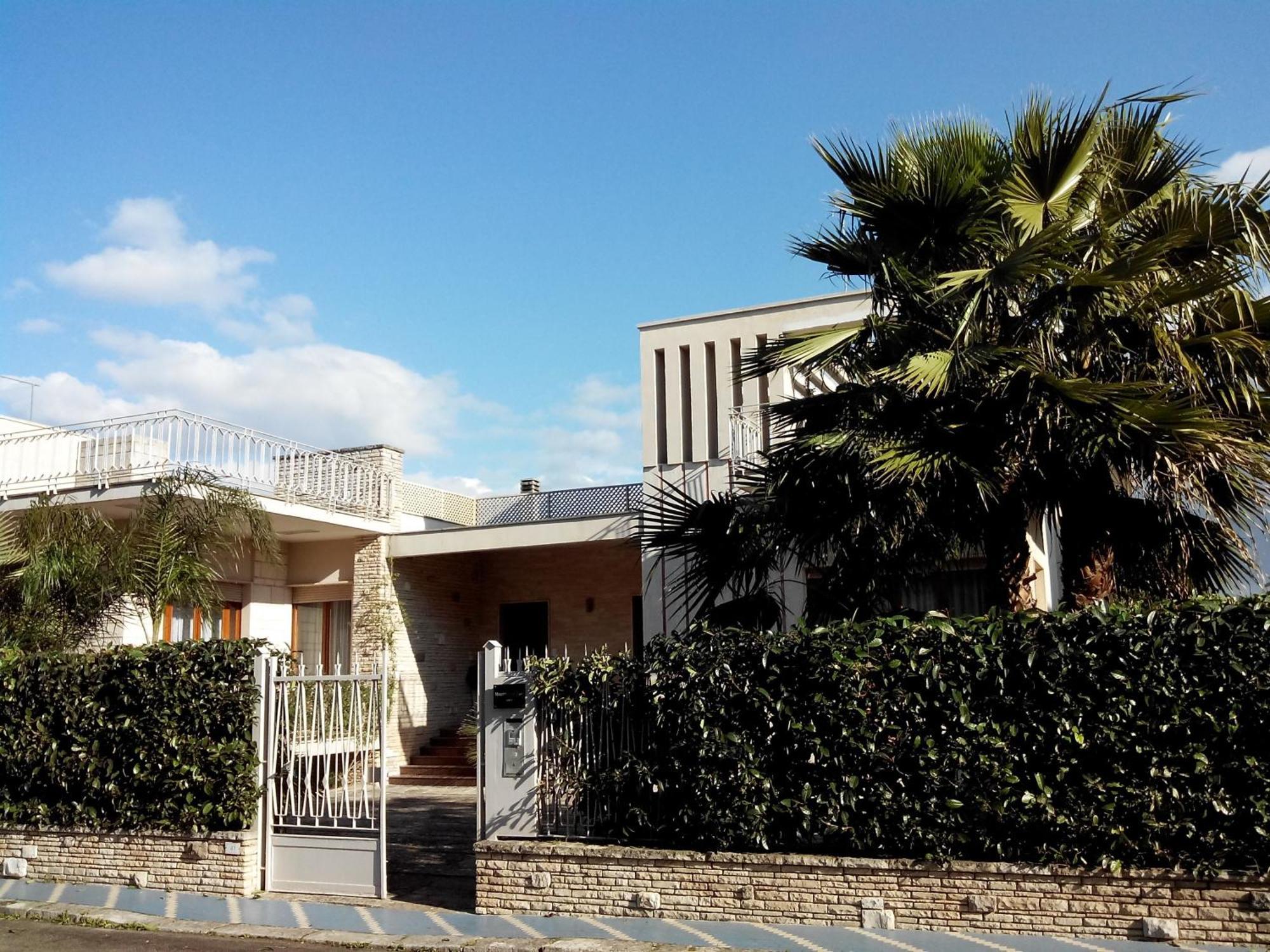 Villa Lazzari B&B Tra I Due Mari Maglie Exterior photo