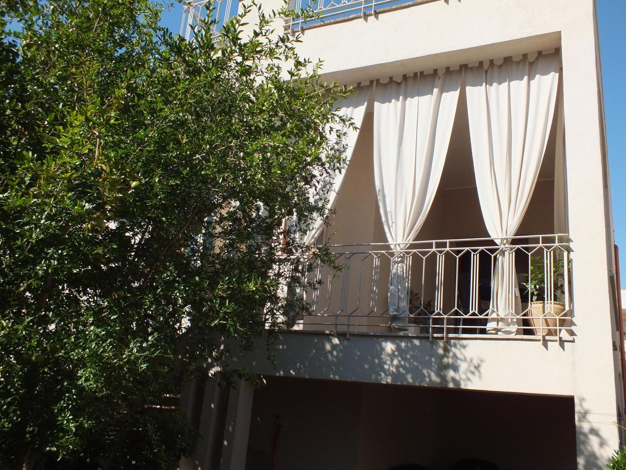 Villa Lazzari B&B Tra I Due Mari Maglie Exterior photo