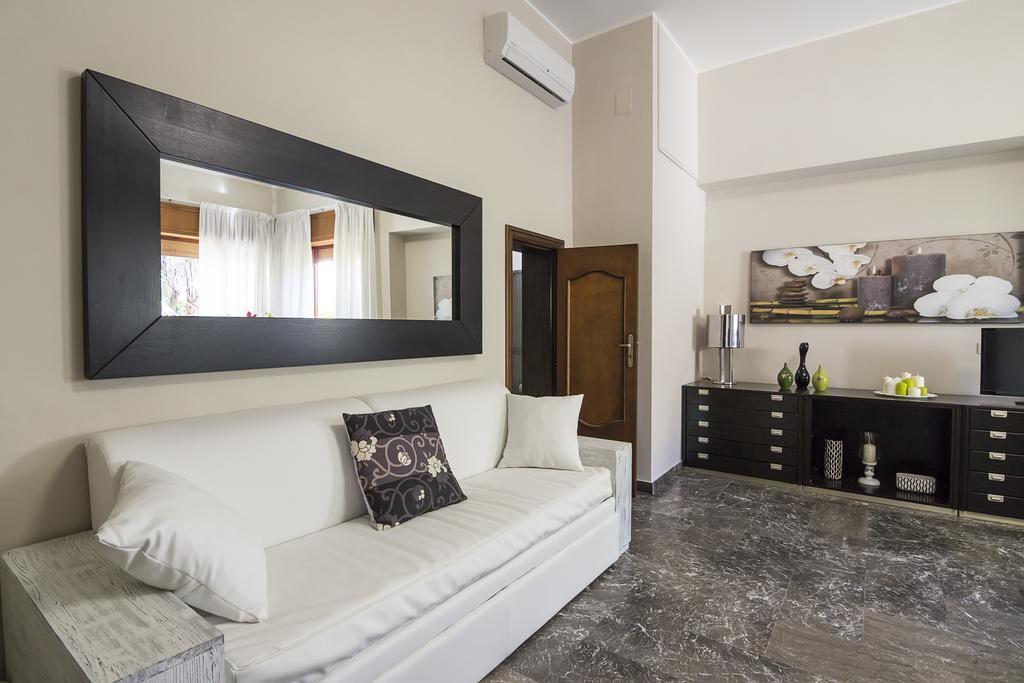 Villa Lazzari B&B Tra I Due Mari Maglie Exterior photo